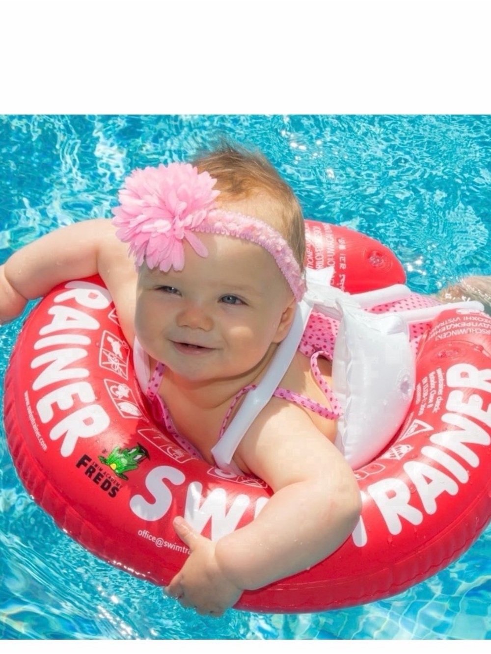 Swim trainer with online lessons